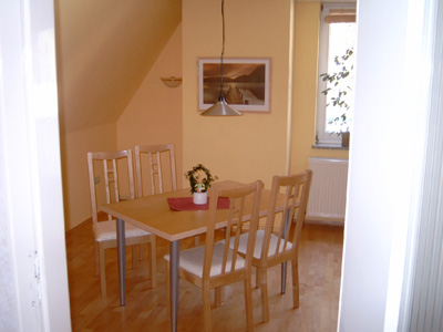 Weitere Bilder der Ferienwohnung mit Blick auf den Wald
